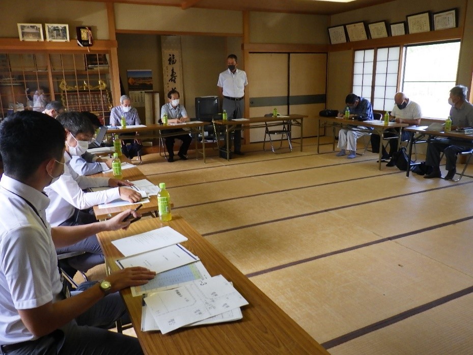 羽島市平方第二地区　第57回理事会の写真1