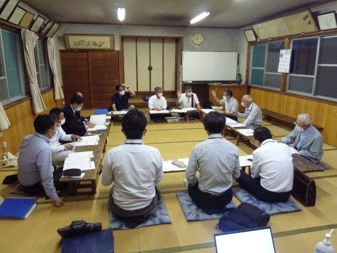 神戸町西座倉地区　第８回理事会の写真1