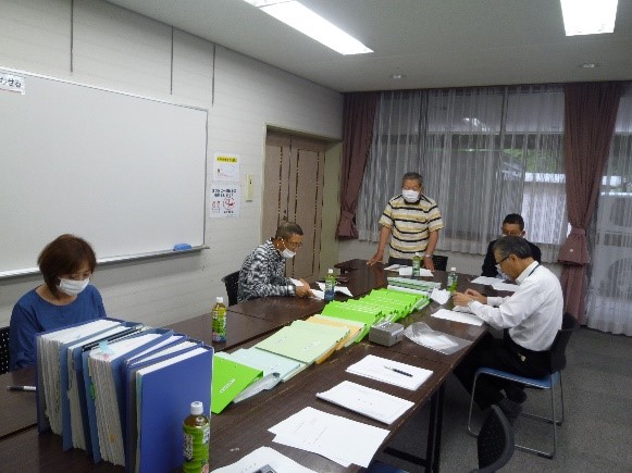 関市笠屋地区　令和元年度監査会の写真1